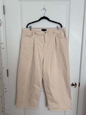 Banana Republic Beige Wide-Leg Crop Jeans